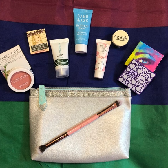 Other - 8 piece Ipsy bag